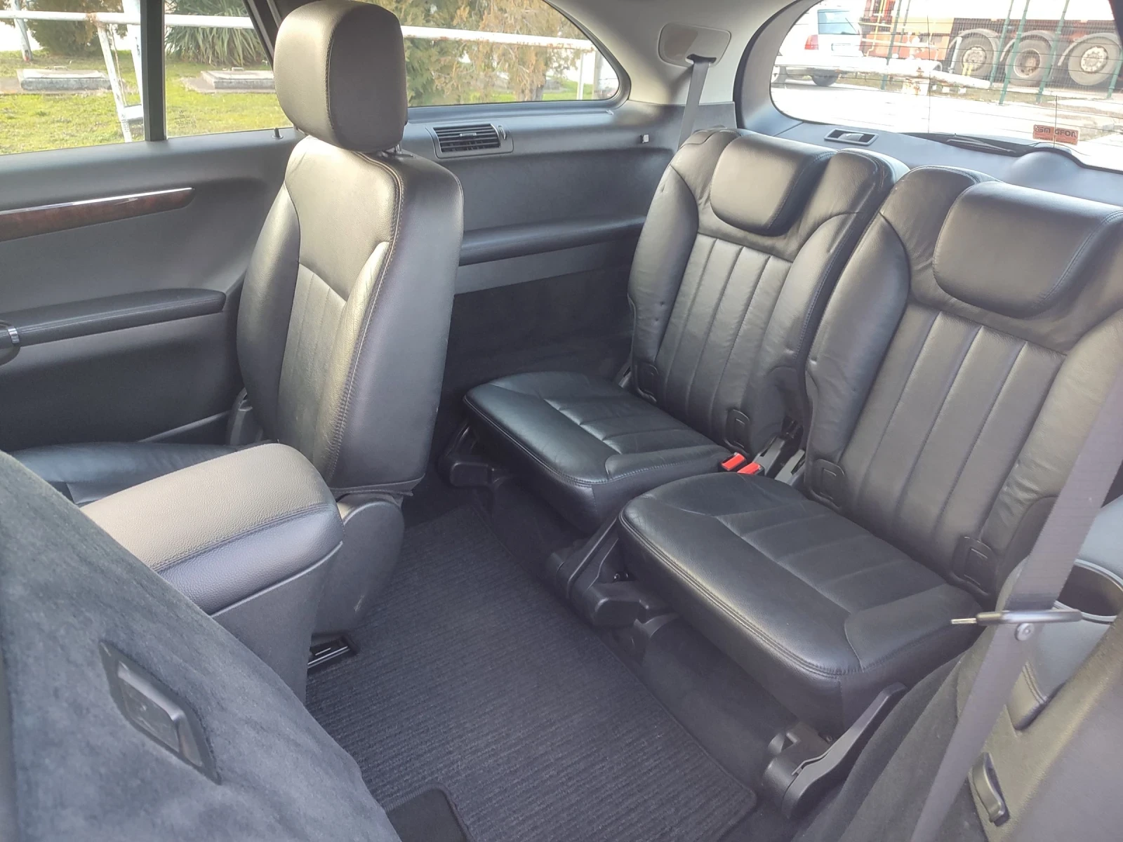 Mercedes-Benz R 320 R320 4matic 224cv, снимка 9 - Автомобили и джипове - 53746214