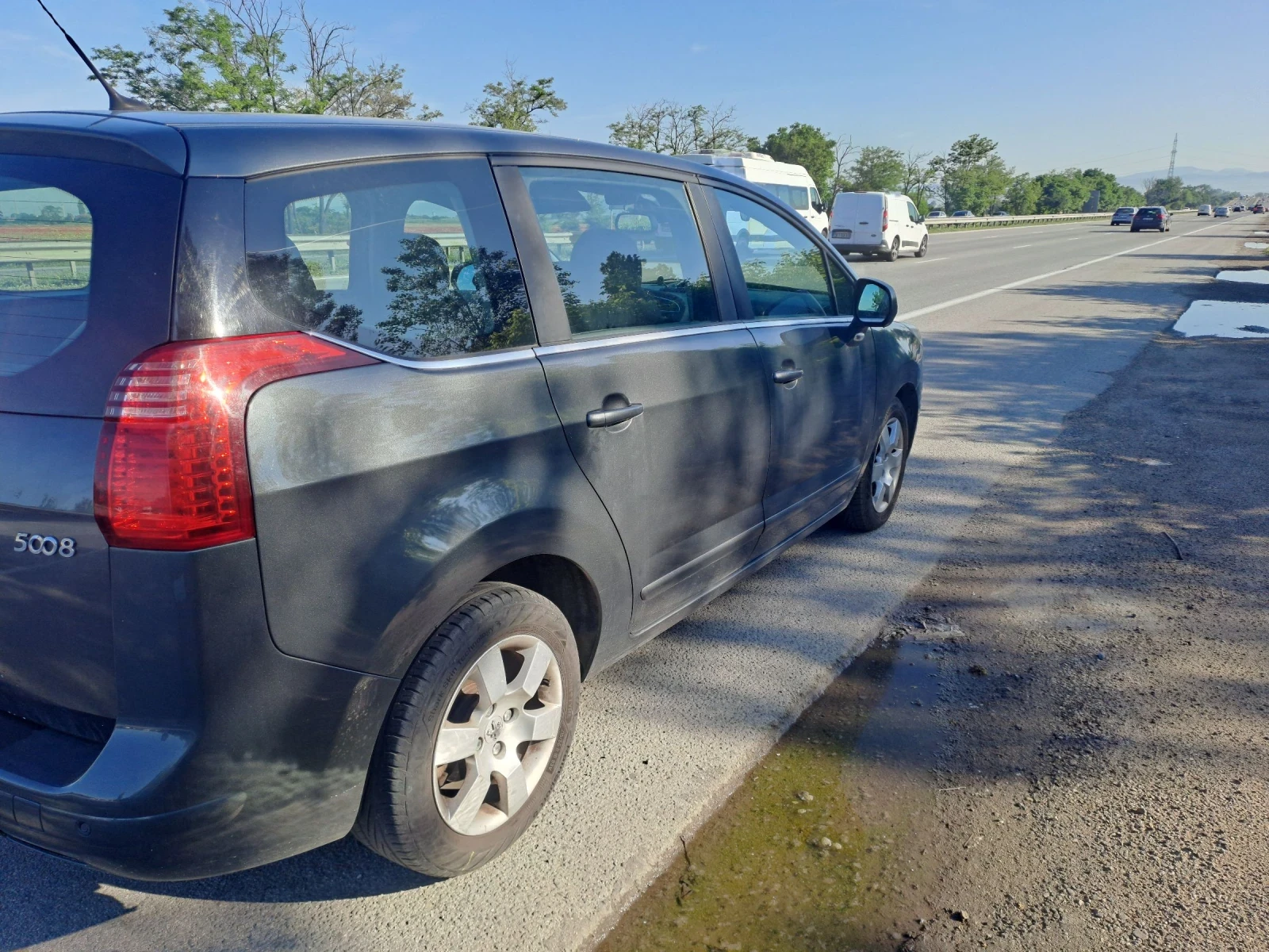 Peugeot 5008, снимка 8 - Автомобили и джипове - 54654759