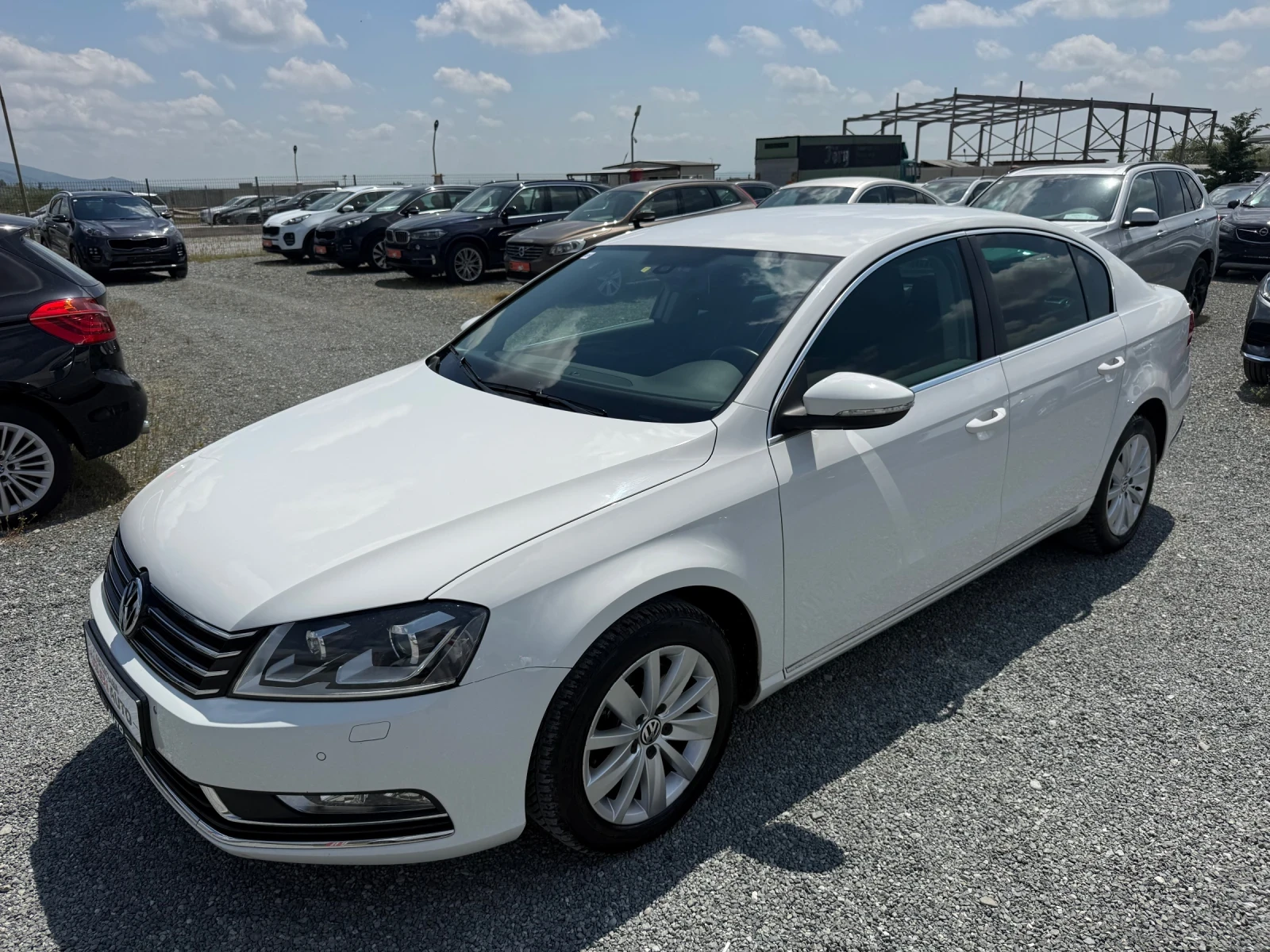 VW Passat (KATO НОВА)