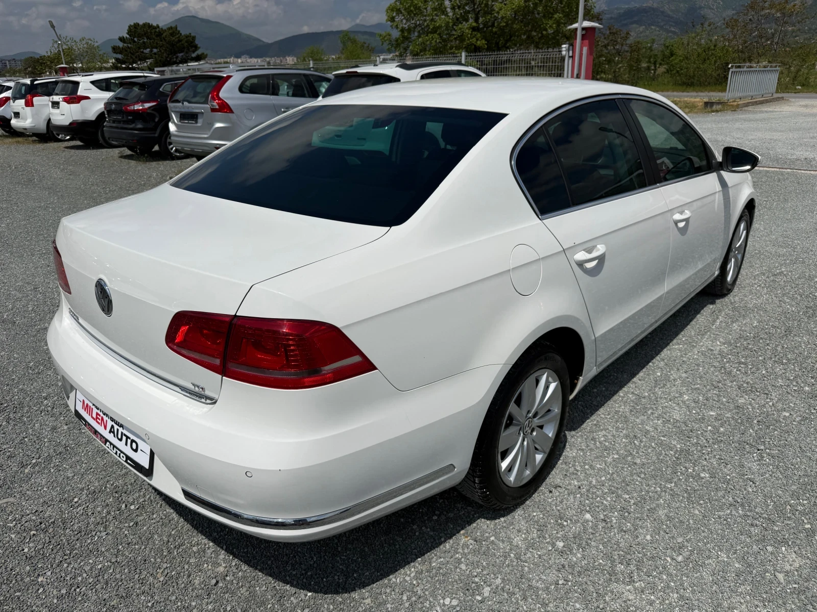 VW Passat (KATO НОВА), снимка 6 - Автомобили и джипове - 54508966