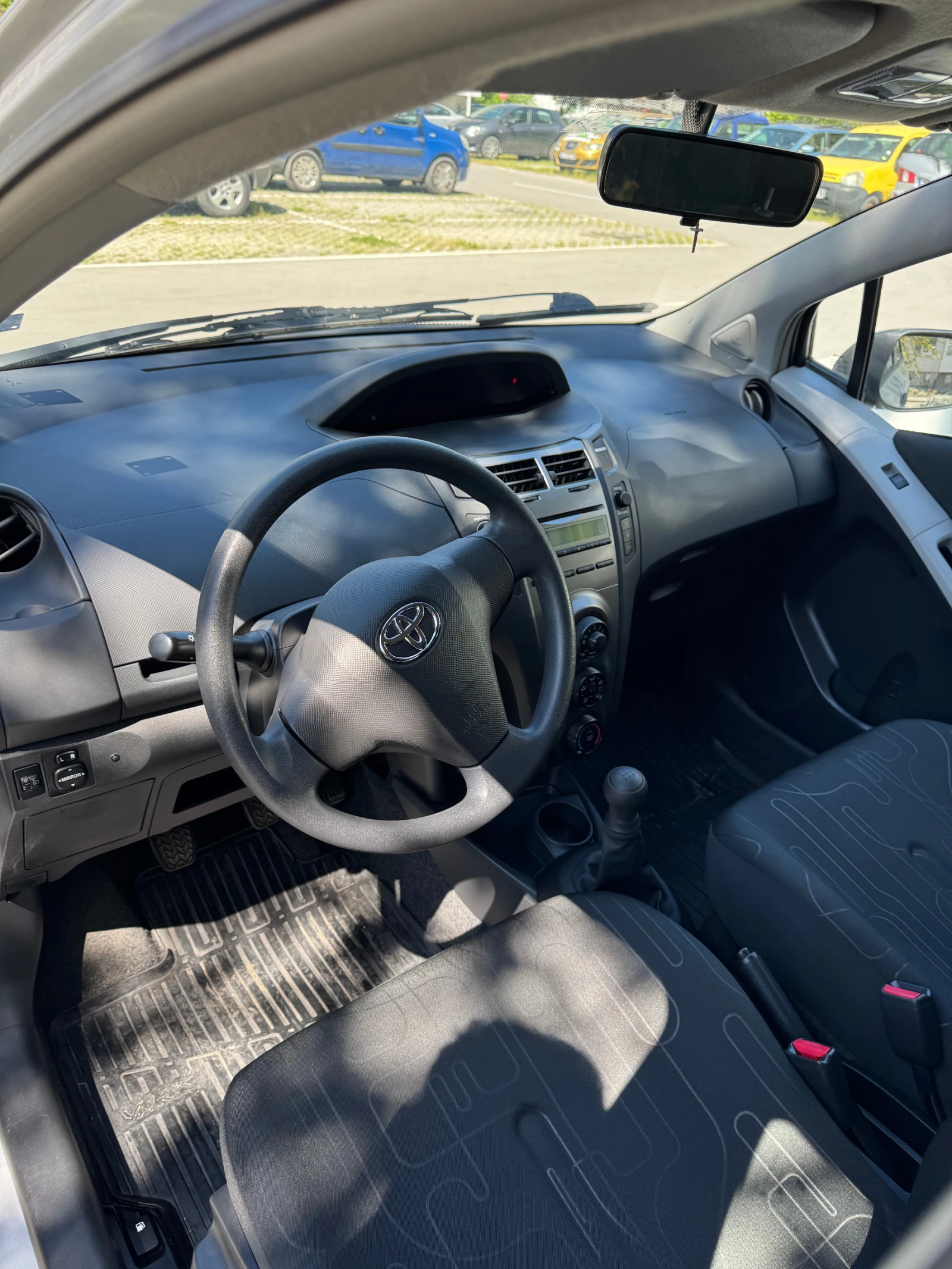 Toyota Yaris, снимка 11 - Автомобили и джипове - 54574090