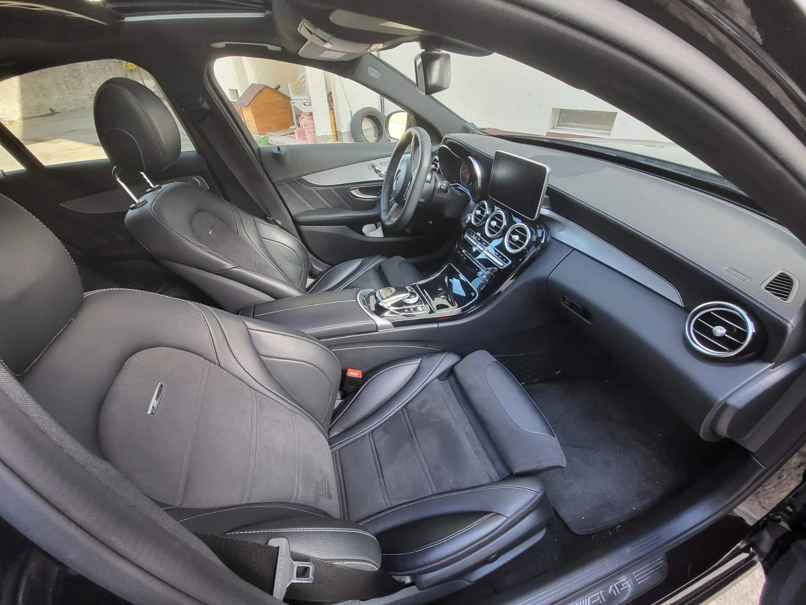 Mercedes-Benz C 63 AMG, снимка 10 - Автомобили и джипове - 55197136