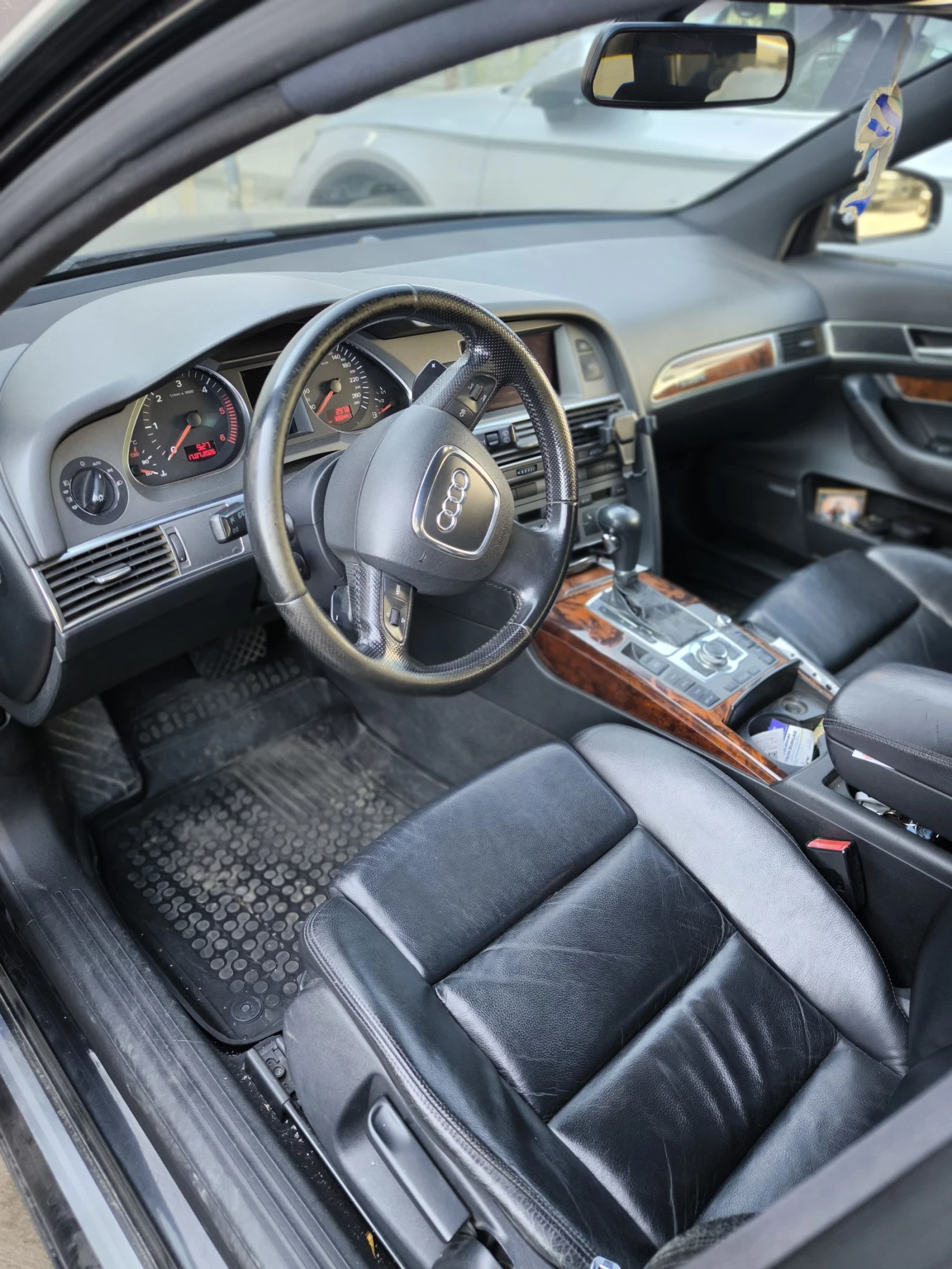 Audi A6, снимка 3 - Автомобили и джипове - 55365483