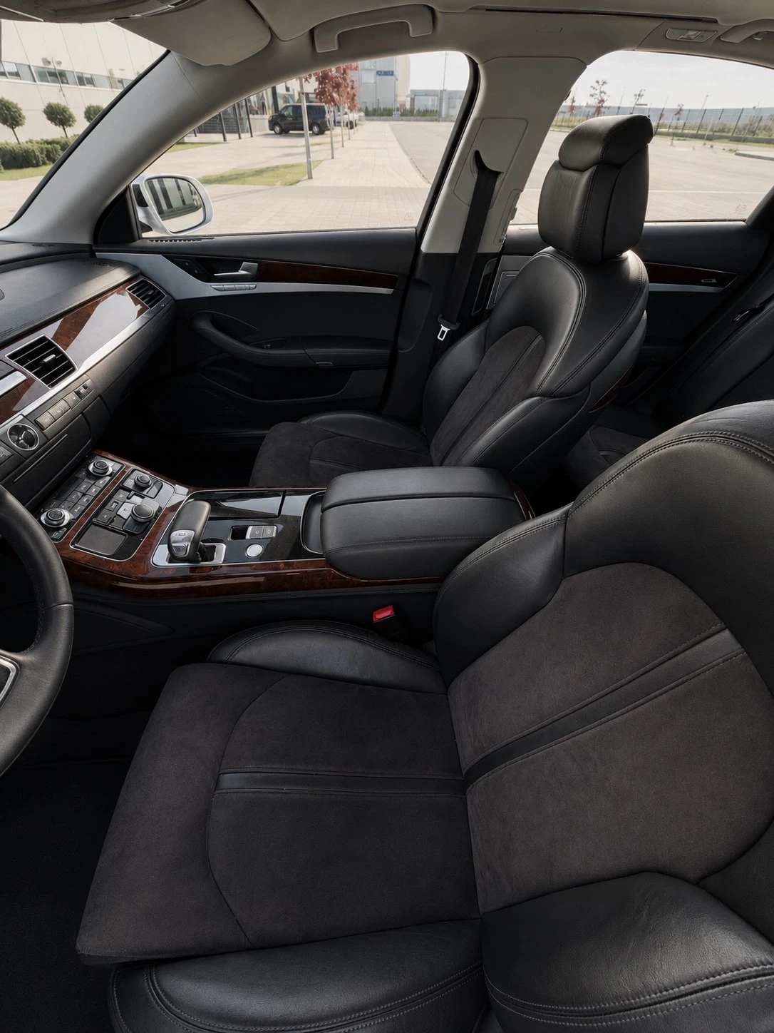 Audi A8 D4, снимка 11 - Автомобили и джипове - 55388701