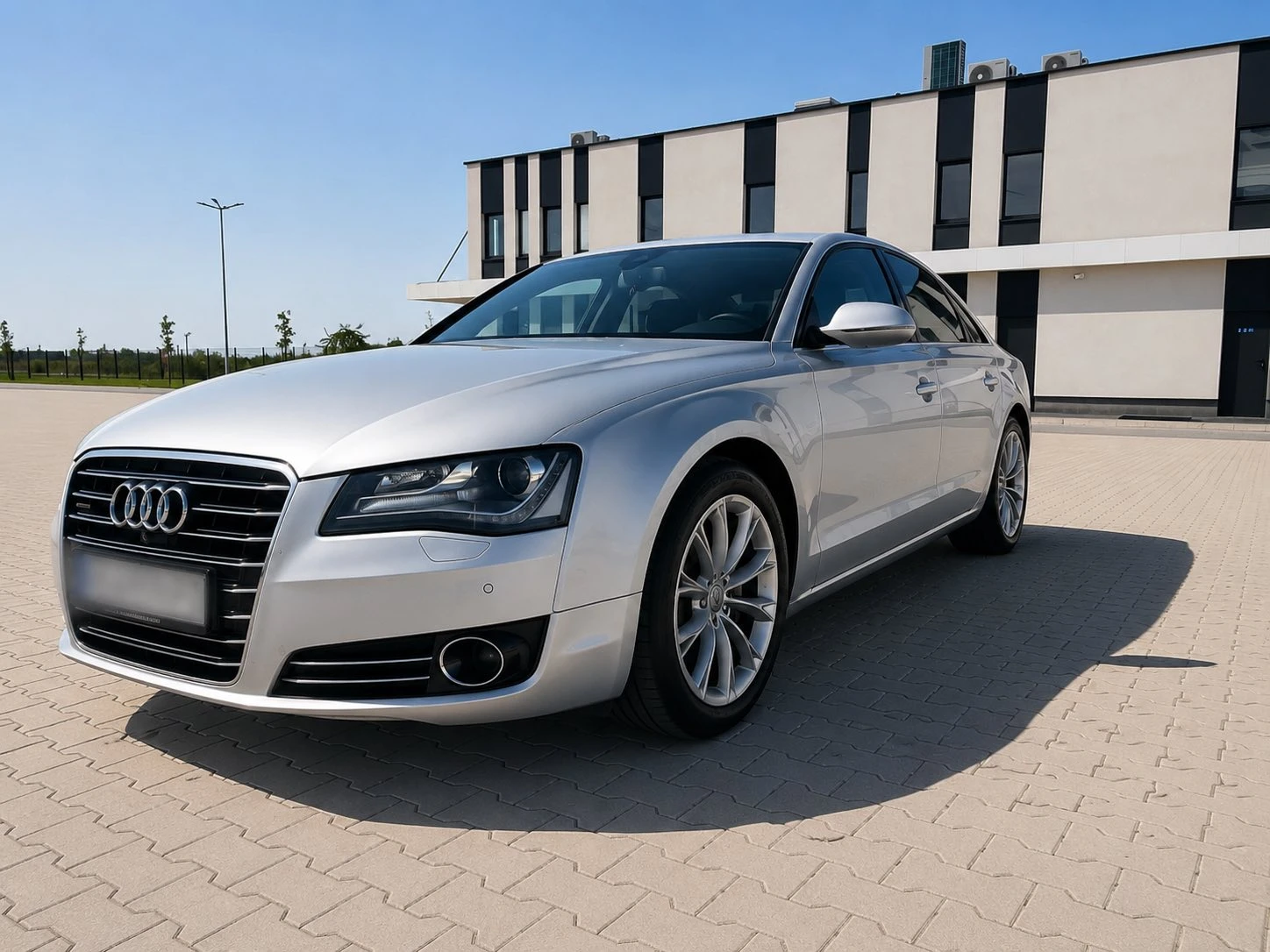 Audi A8 D4, снимка 2 - Автомобили и джипове - 55388701
