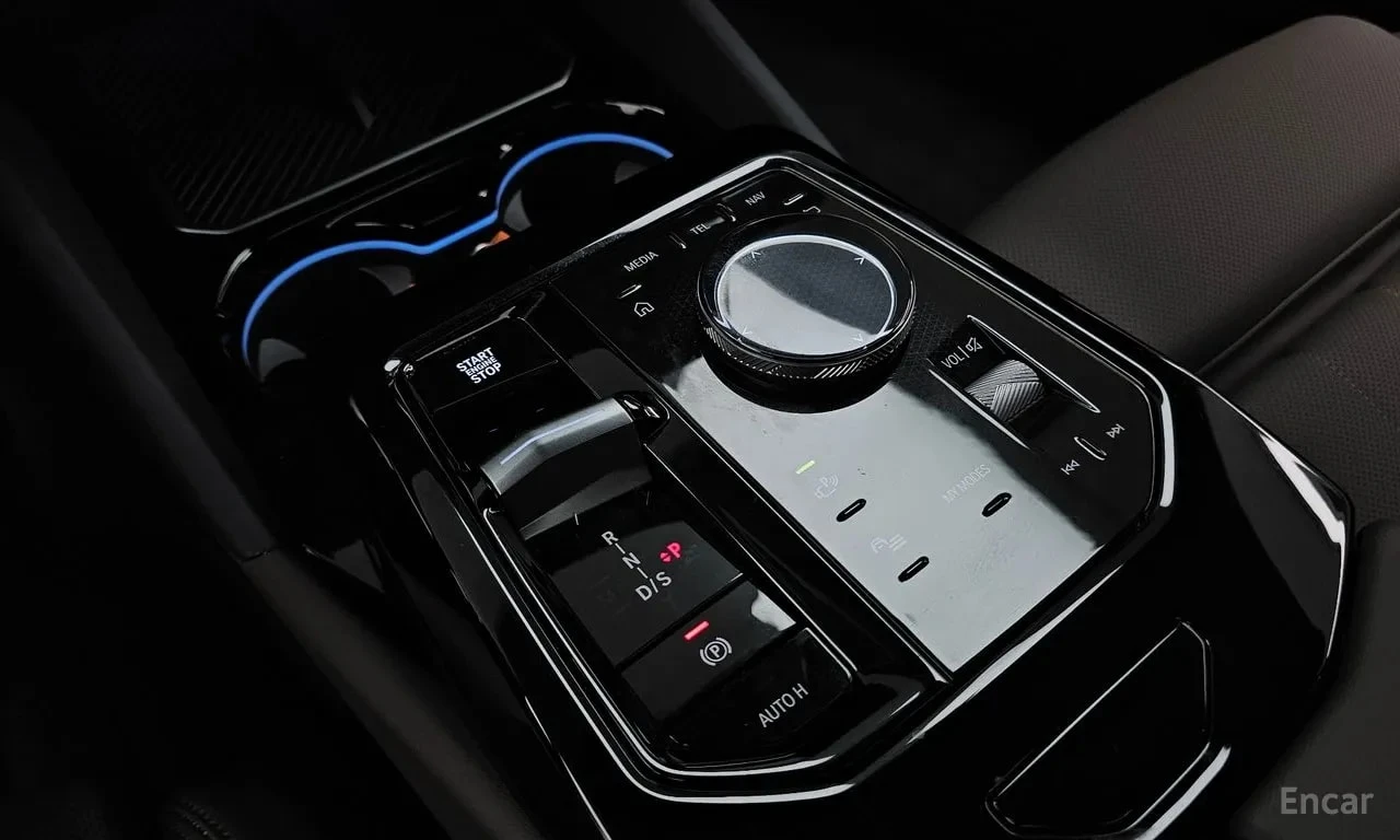 BMW 520 i M-�����| �����| LASER| HAR/KAR| HUD| PANO|  | Mobile.bg � ����������� 9
