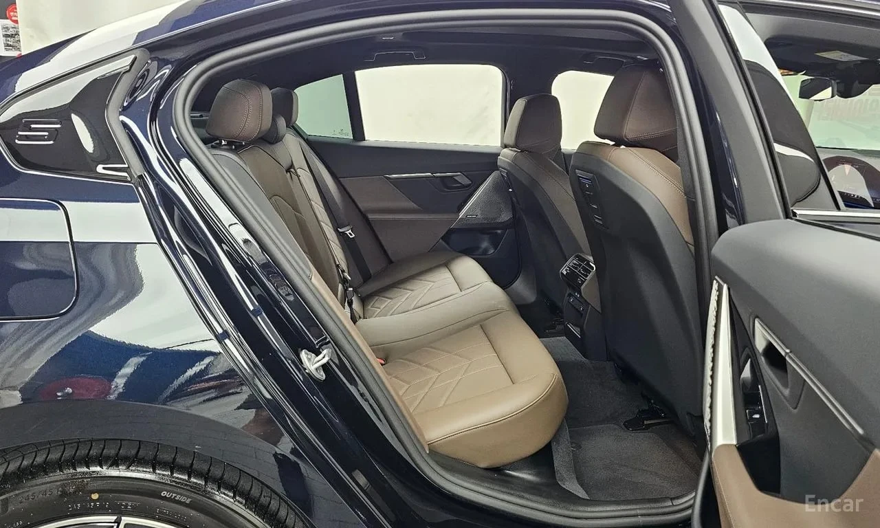 BMW 520 i M-�����| �����| LASER| HAR/KAR| HUD| PANO|  | Mobile.bg � ����������� 12