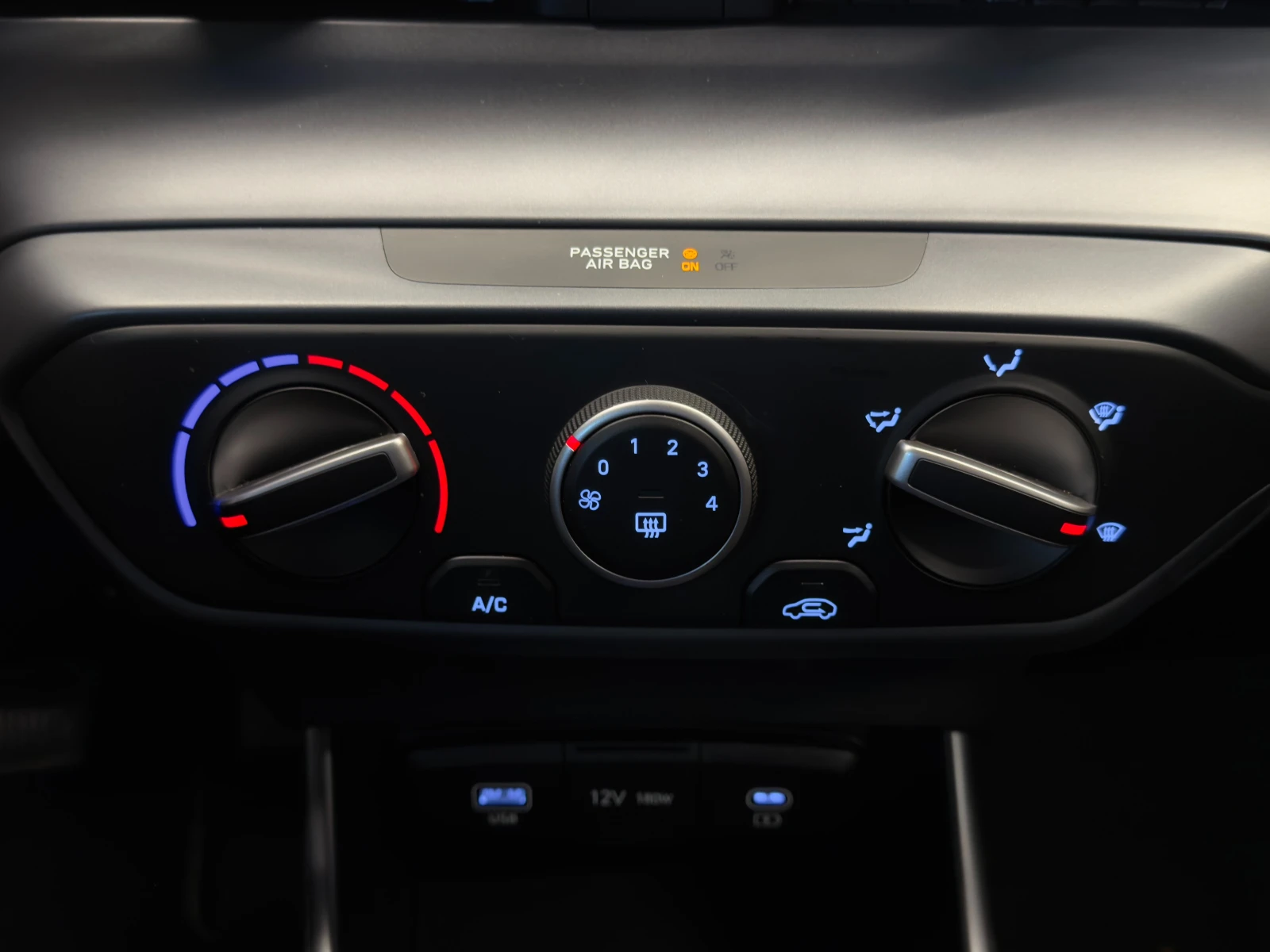 Hyundai Bayon COMFORT, снимка 13 - Автомобили и джипове - 55935388