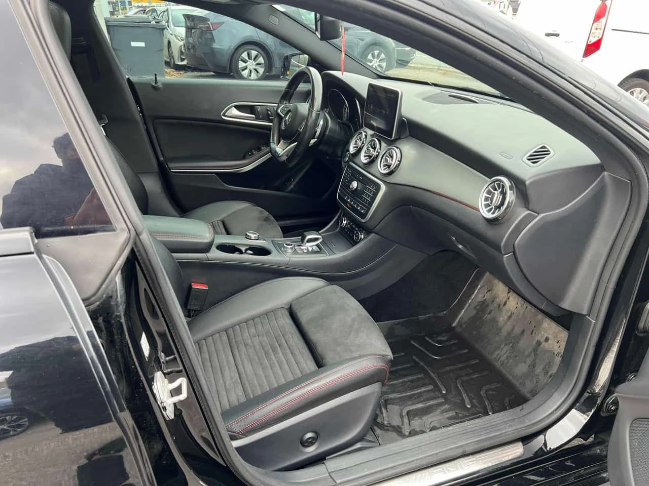 Mercedes-Benz CLA 45 AMG 4MATIC | CARFAX | ���������� ��� ������������ | Mobile.bg � ����������� 11