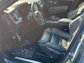 Volvo XC60 R Design  CARFAX, снимка 4
