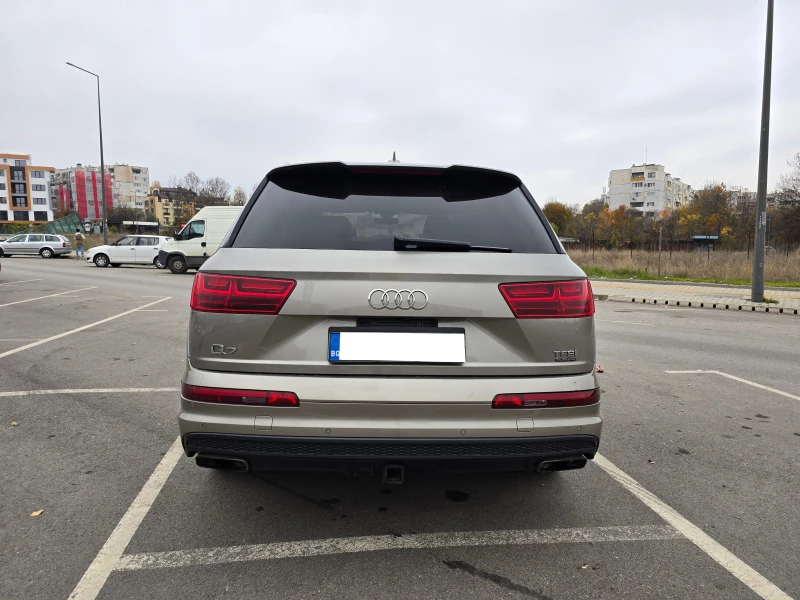 Audi Q7 3.0 Technik, снимка 3 - Автомобили и джипове - 48617709