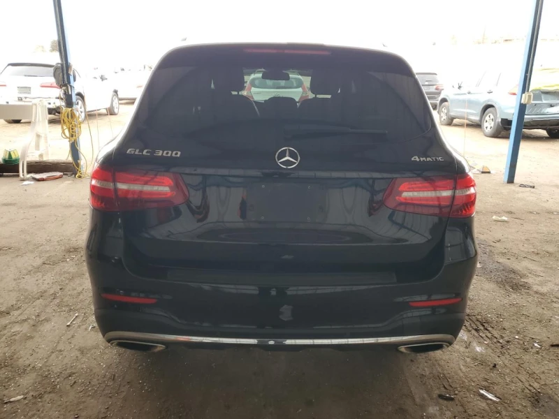 Mercedes-Benz GLC 300 4Matic Burmaster* AMG-пакет* м.точка* пано* обдух*, снимка 6 - Автомобили и джипове - 48808804