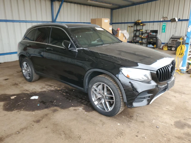 Mercedes-Benz GLC 300 4Matic Burmaster* AMG-пакет* м.точка* пано* обдух*, снимка 4 - Автомобили и джипове - 48808804