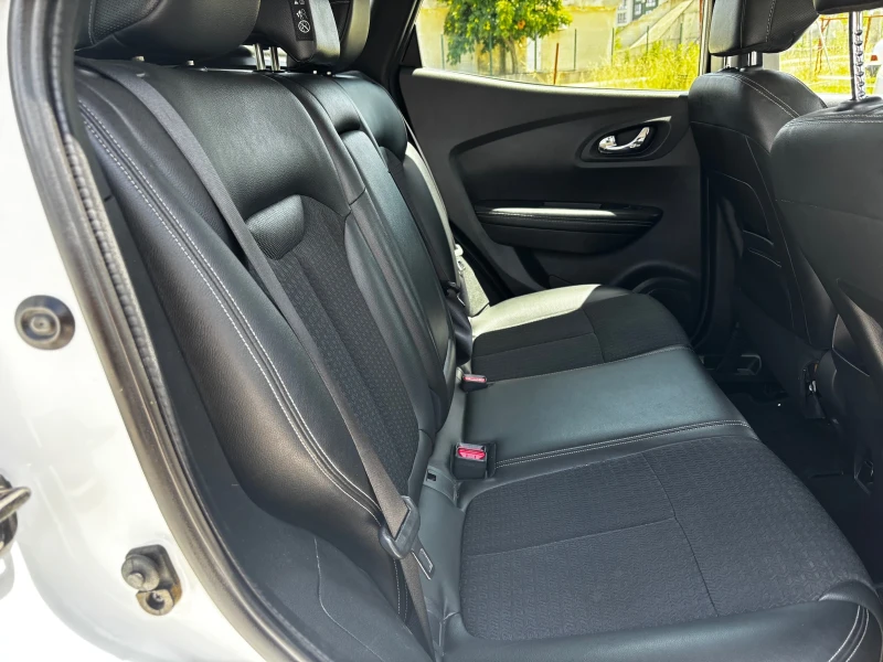Renault Kadjar Нов внос Италия, снимка 11 - Автомобили и джипове - 51055149