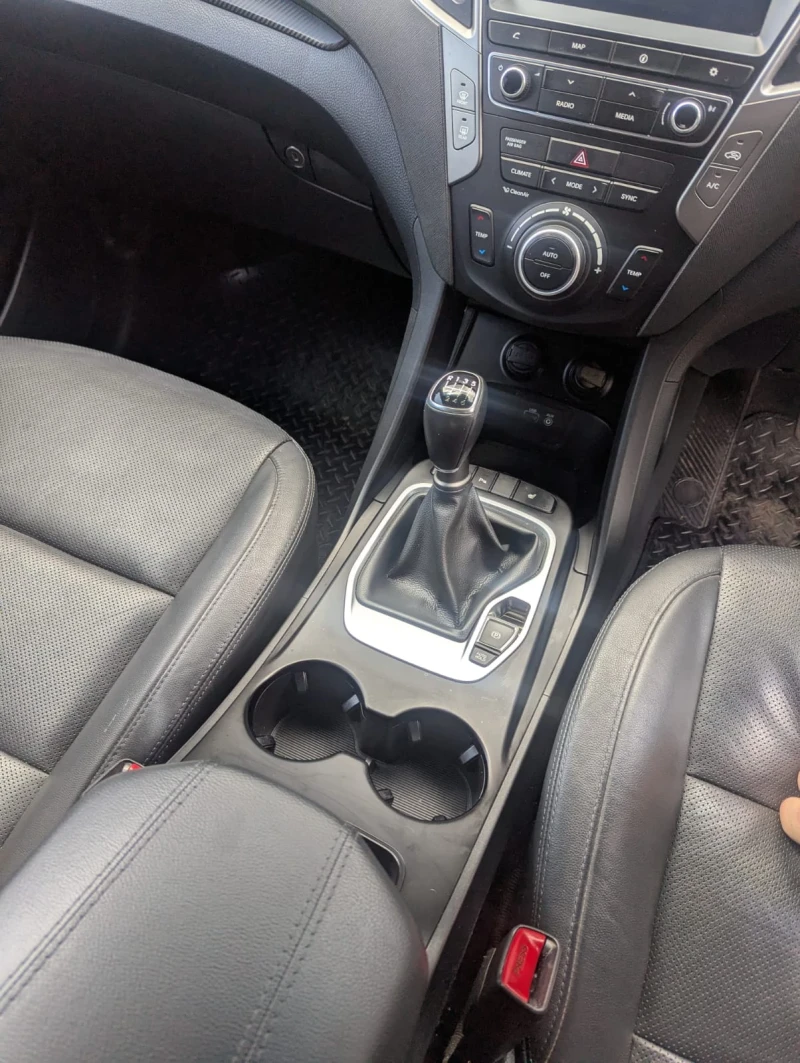 Hyundai Santa fe PREMIUM BLUE DRIVE CRDI 4WD 4x4, снимка 9 - Автомобили и джипове - 52589595