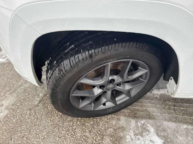 Jeep Grand cherokee Limited X  CARFAX, снимка 7 - Автомобили и джипове - 53593186