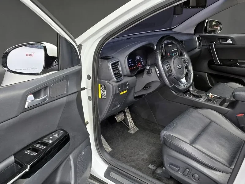 Kia Sportage Diesel 2.0 4Wd Noblesse Special, снимка 10 - Автомобили и джипове - 55690230
