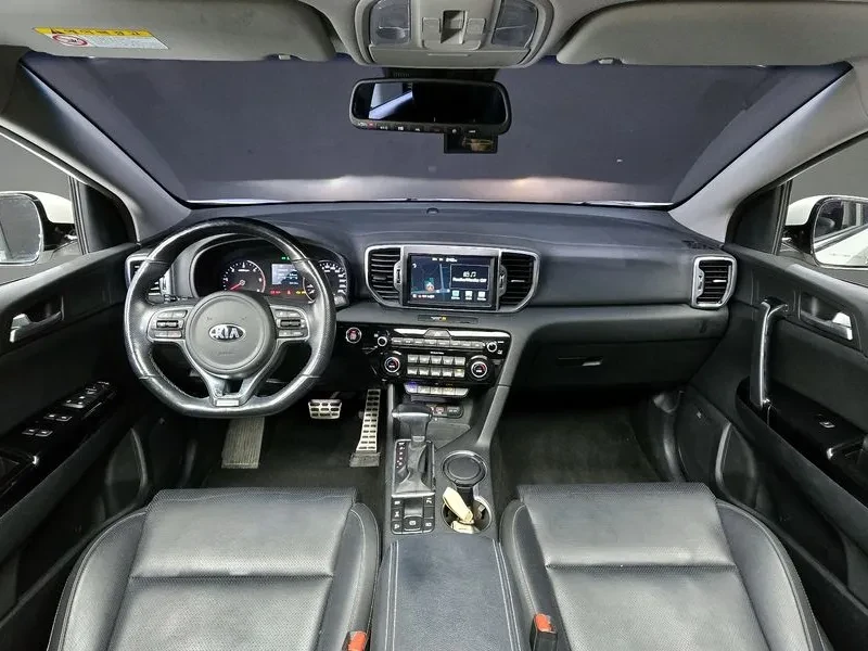 Kia Sportage Diesel 2.0 4Wd Noblesse Special, снимка 7 - Автомобили и джипове - 55690230