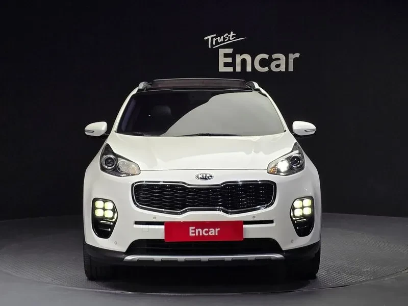 Kia Sportage Diesel 2.0 4Wd Noblesse Special, снимка 3 - Автомобили и джипове - 55690230