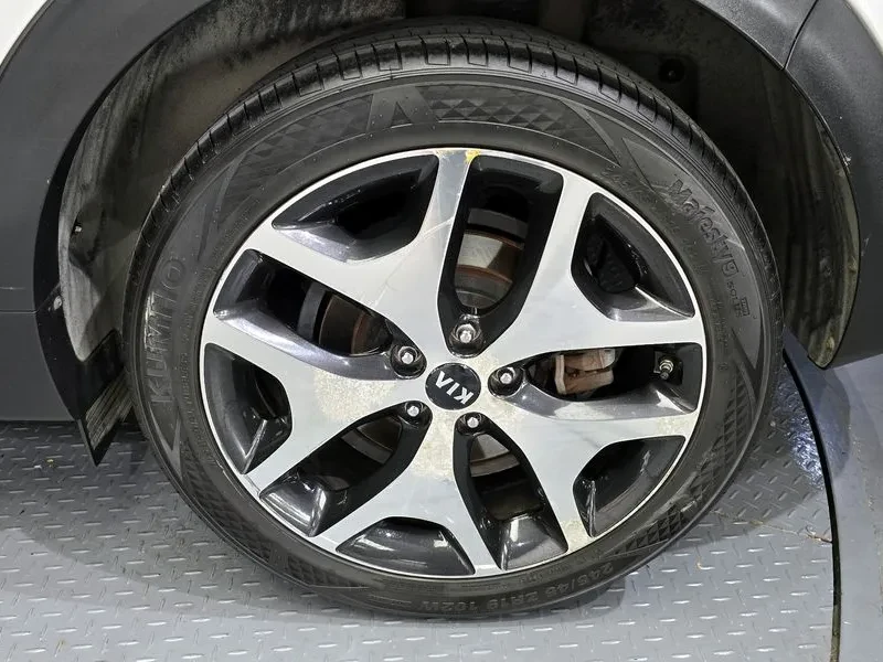 Kia Sportage Diesel 2.0 4Wd Noblesse Special, снимка 5 - Автомобили и джипове - 55690230