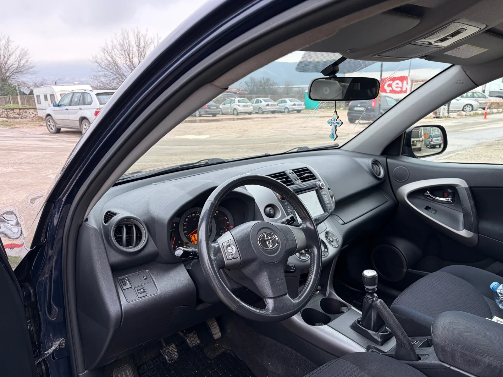 Toyota Rav4 2.2D 6-Speed 4�4 | Mobile.bg � ����������� 10