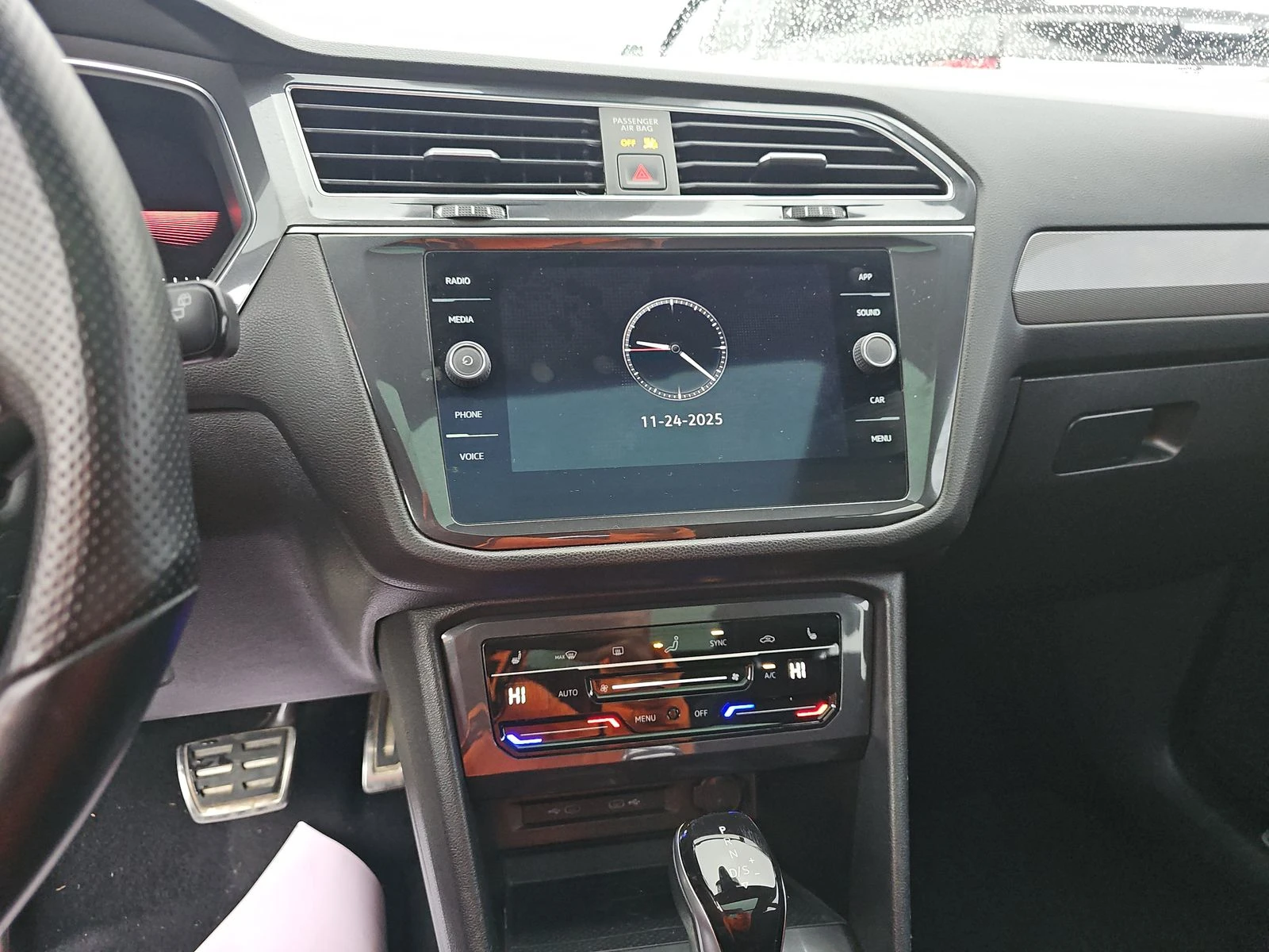 VW Tiguan SE R-Line Black, снимка 8 - Автомобили и джипове - 53712748