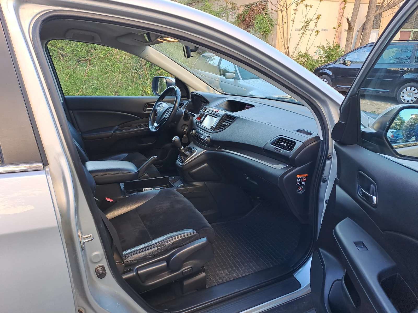 Honda Cr-v 4×4, снимка 8 - Автомобили и джипове - 53743240