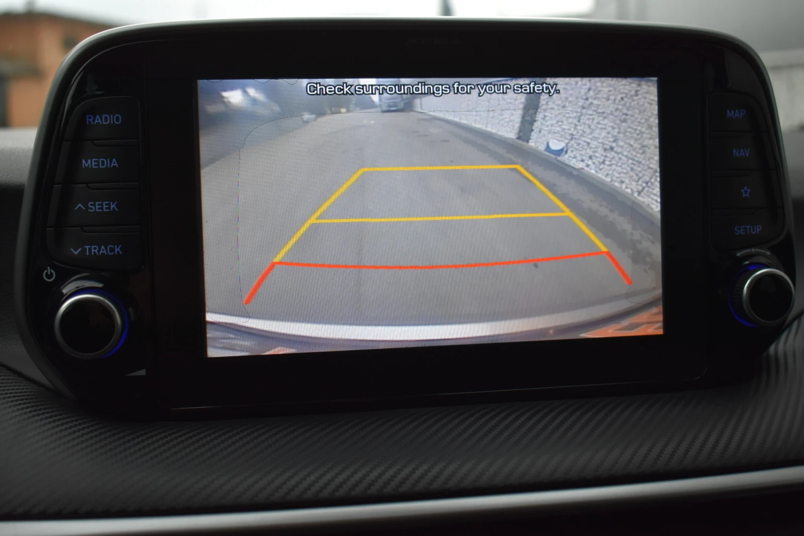 Hyundai Tucson 1.6GRDI/136kc= FACELIFT= EURO6B= KEYLESS= CARPLAY=, снимка 15 - Автомобили и джипове - 53921632