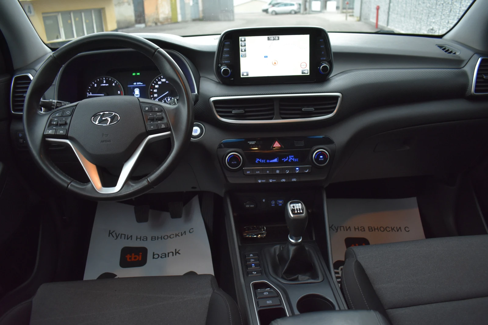 Hyundai Tucson 1.6GRDI/136kc= FACELIFT= EURO6B= KEYLESS= CARPLAY=, снимка 12 - Автомобили и джипове - 53921632