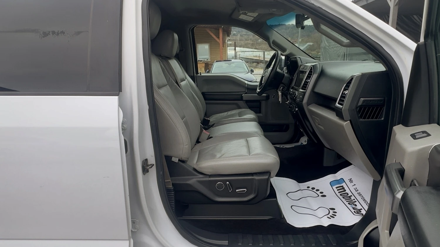 Ford F150 XL/XLT V6-325кс., снимка 12 - Автомобили и джипове - 54028237