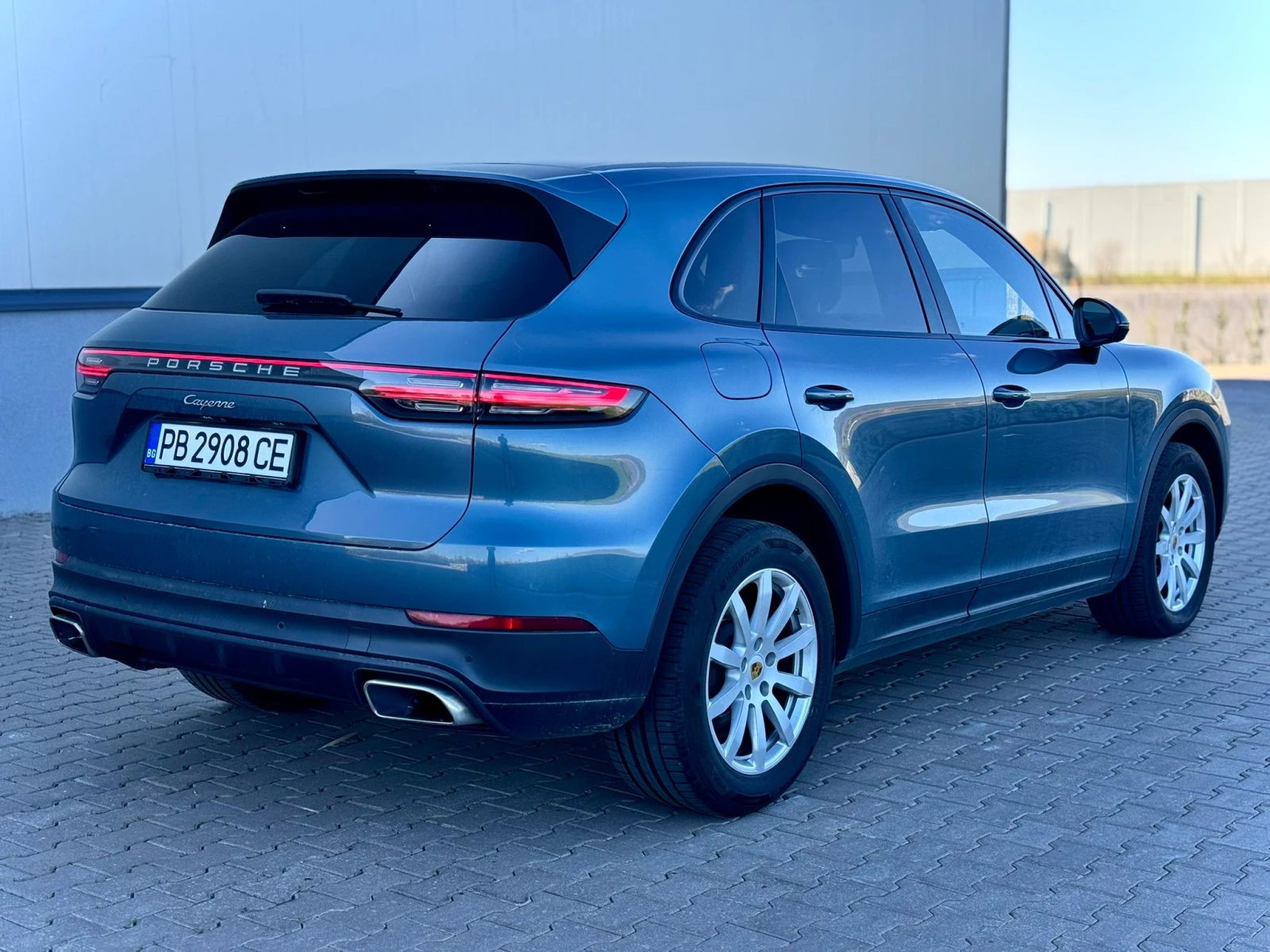 Porsche Cayenne, снимка 6 - Автомобили и джипове - 54383463