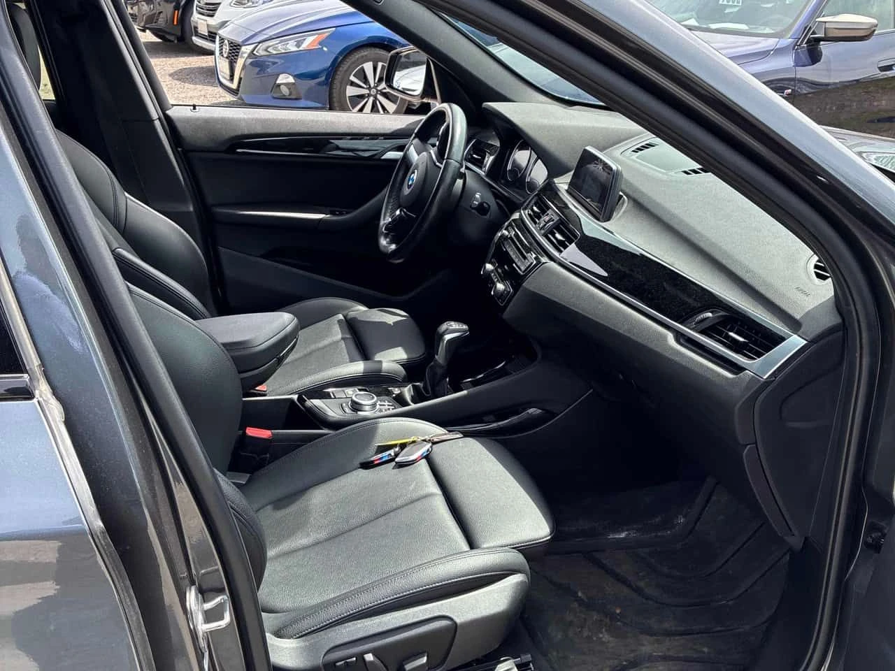 BMW X1 М ПАКЕТ/xDrive28i/КЛИП/CARFAX/ФИНАНСИРАНЕ, снимка 13 - Автомобили и джипове - 54662796