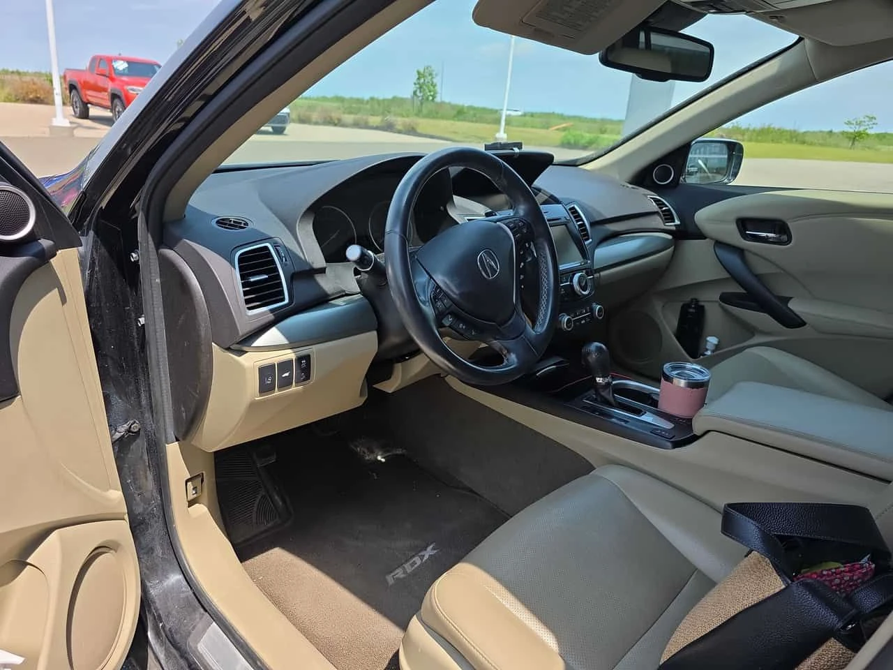 Acura Rdx * Tech Pkg * АВТОКРЕДИТ БЕЗ ПЪРВОНАЧАЛНА ВНОСКА* , снимка 5 - Автомобили и джипове - 54810012