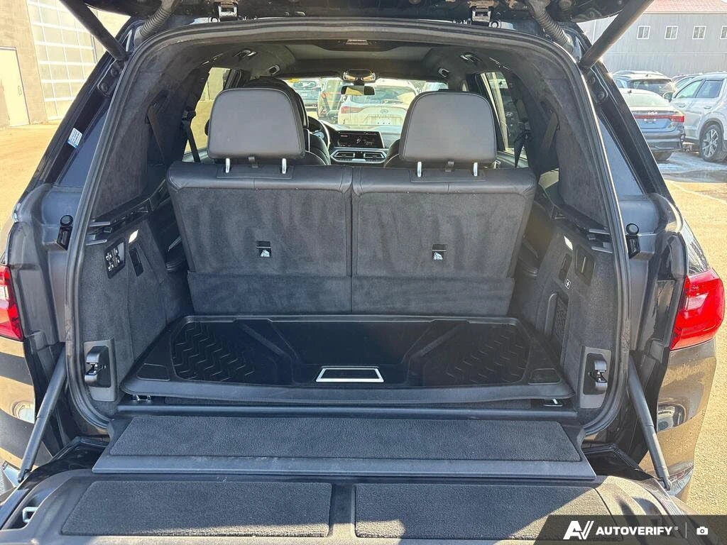 BMW X7 3.0 xDrive40i , снимка 10 - Автомобили и джипове - 55348546