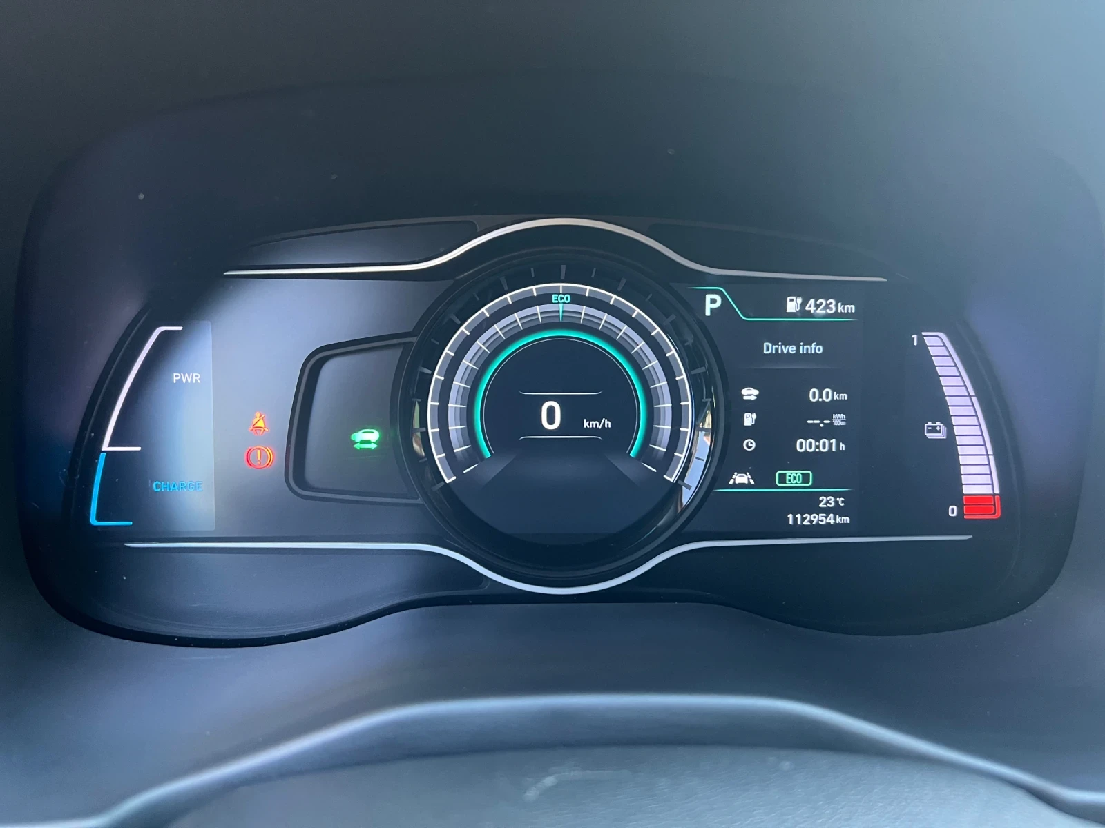 Hyundai Kona, снимка 7 - Автомобили и джипове - 55509251