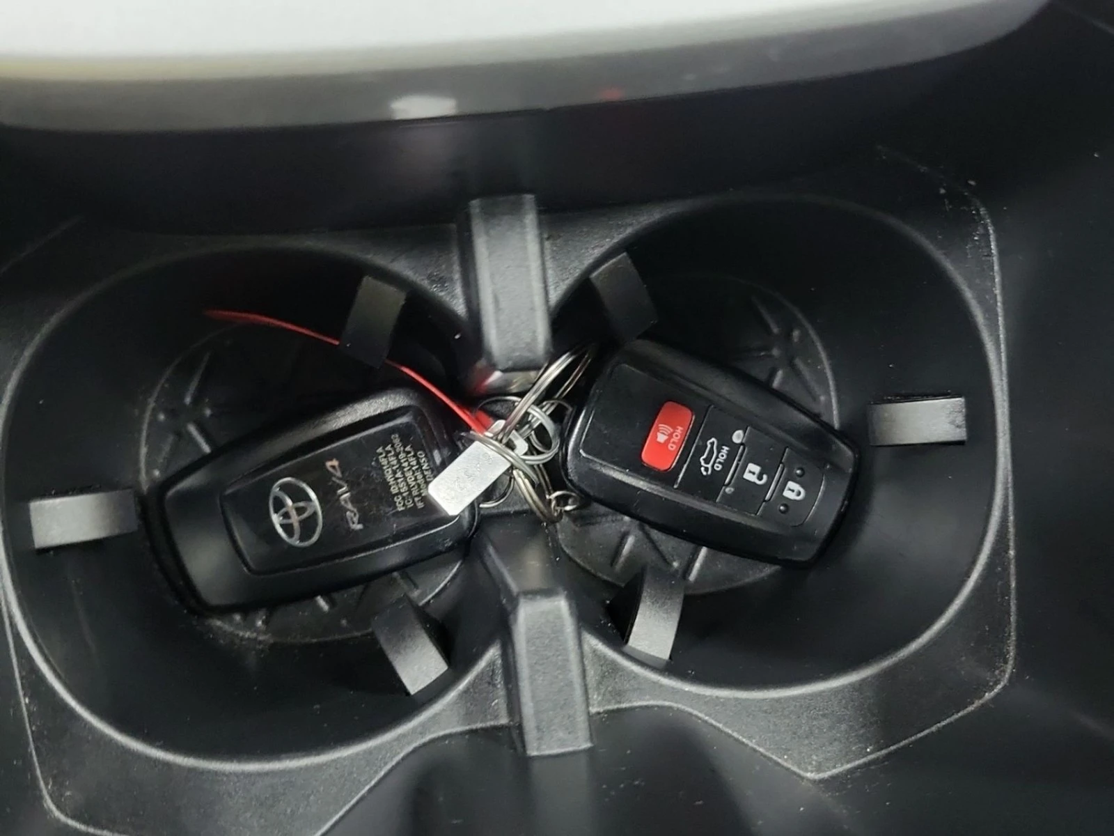 Toyota Rav4 AWD HYBRID XLE | Без щети , снимка 10 - Автомобили и джипове - 56125498