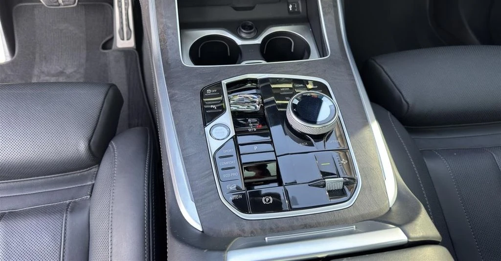 BMW X7 40d xDrive M-Sport PRO MHEV, снимка 8 - Автомобили и джипове - 56656621