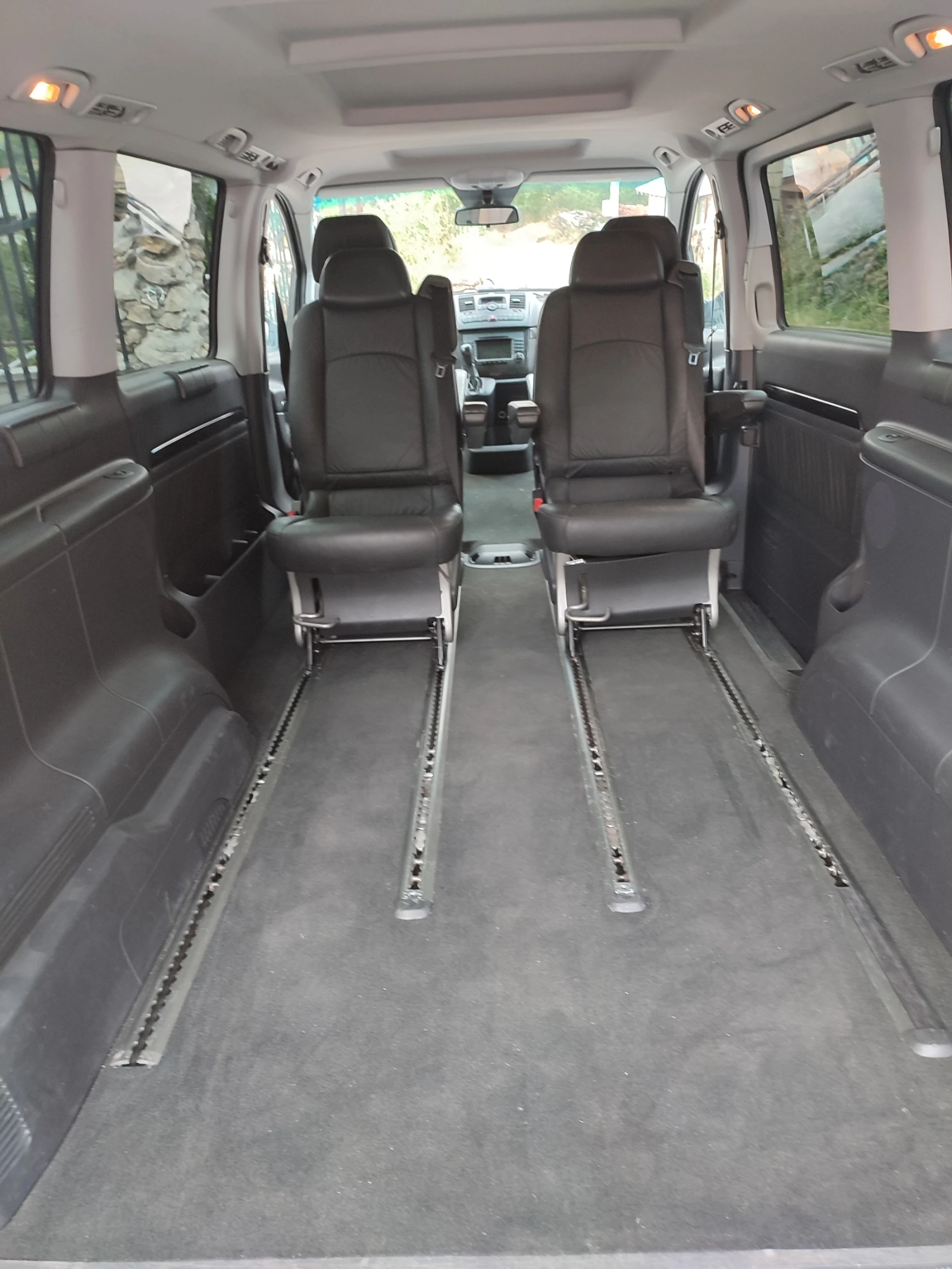 Mercedes-Benz Viano, снимка 11 - Бусове и автобуси - 54874063