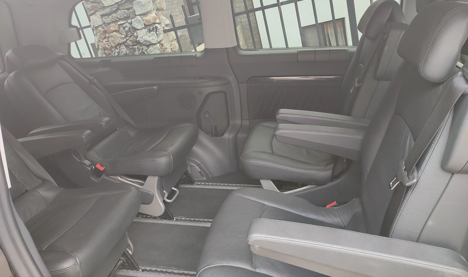 Mercedes-Benz Viano, снимка 9 - Бусове и автобуси - 54874063