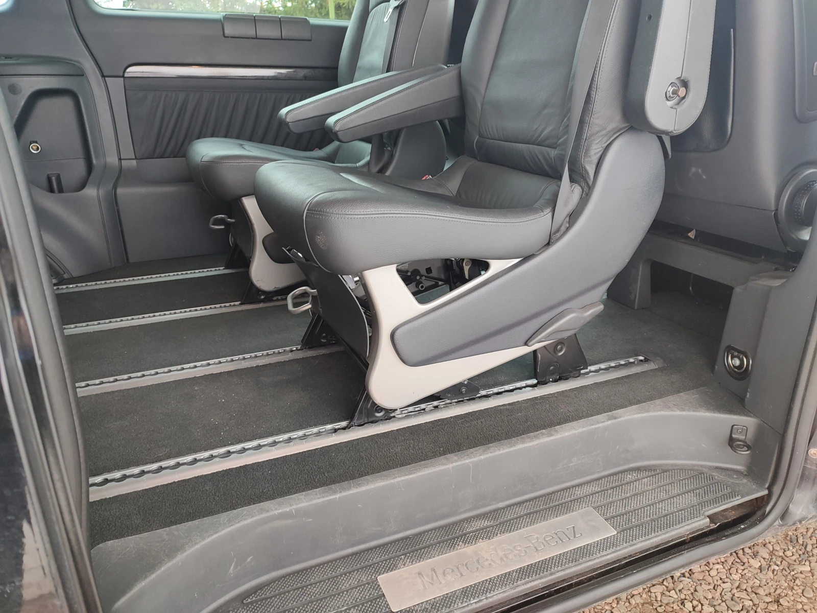 Mercedes-Benz Viano, снимка 12 - Бусове и автобуси - 54874063