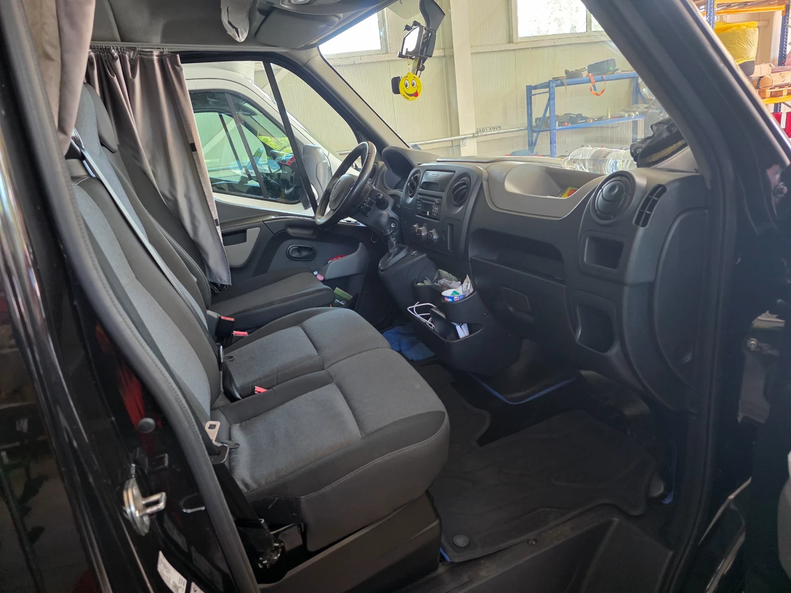 Renault Master, снимка 6 - Бусове и автобуси - 56311295