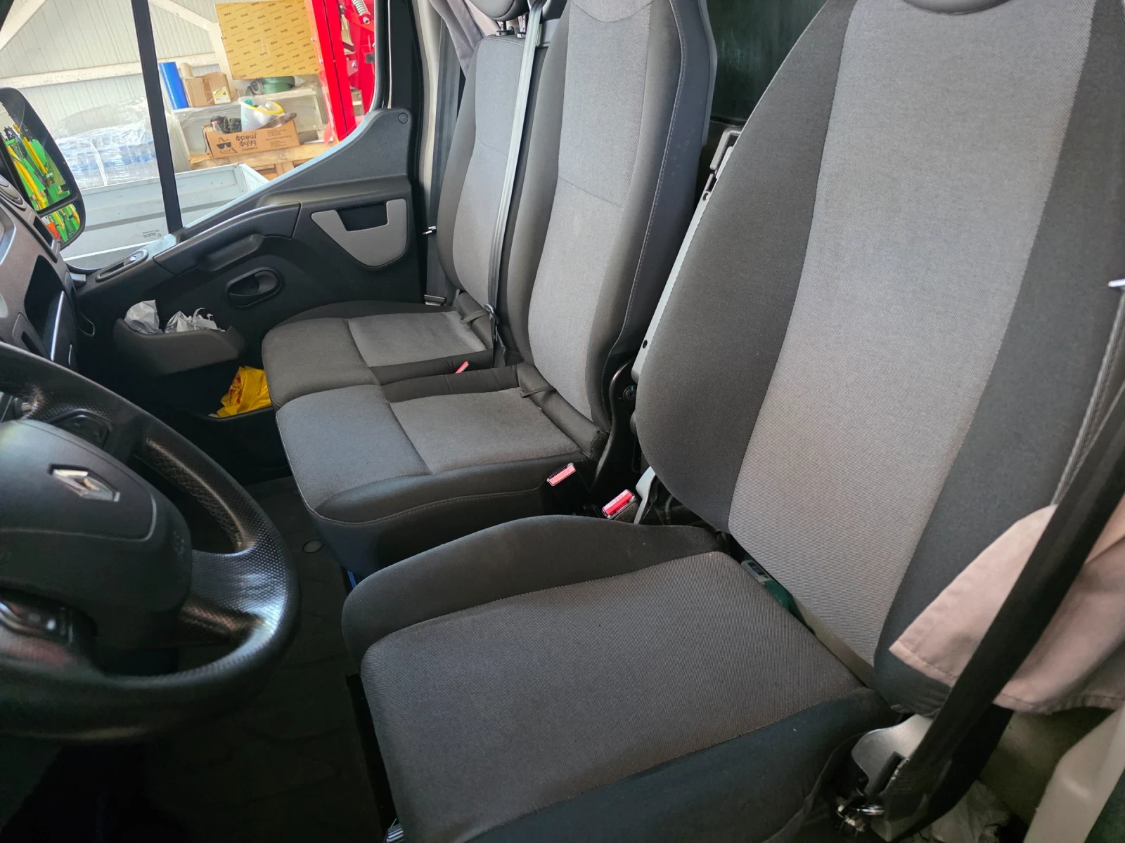 Renault Master, снимка 7 - Бусове и автобуси - 56311295