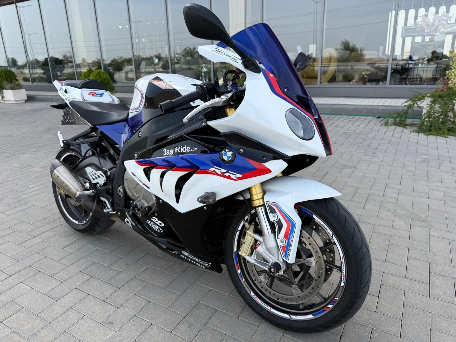 BMW S 1000RR / AKRAPOVIC / R&G 