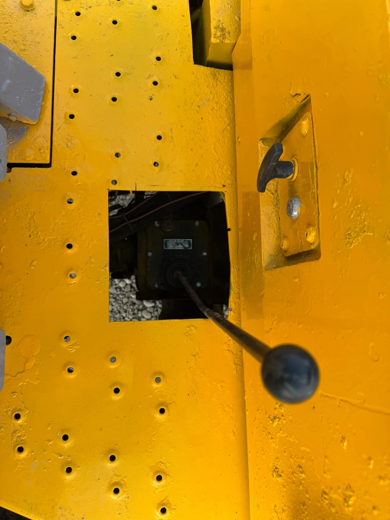 Други специализирани машини Друга Thwaites XR3000, снимка 9 - Индустриална техника - 49919590