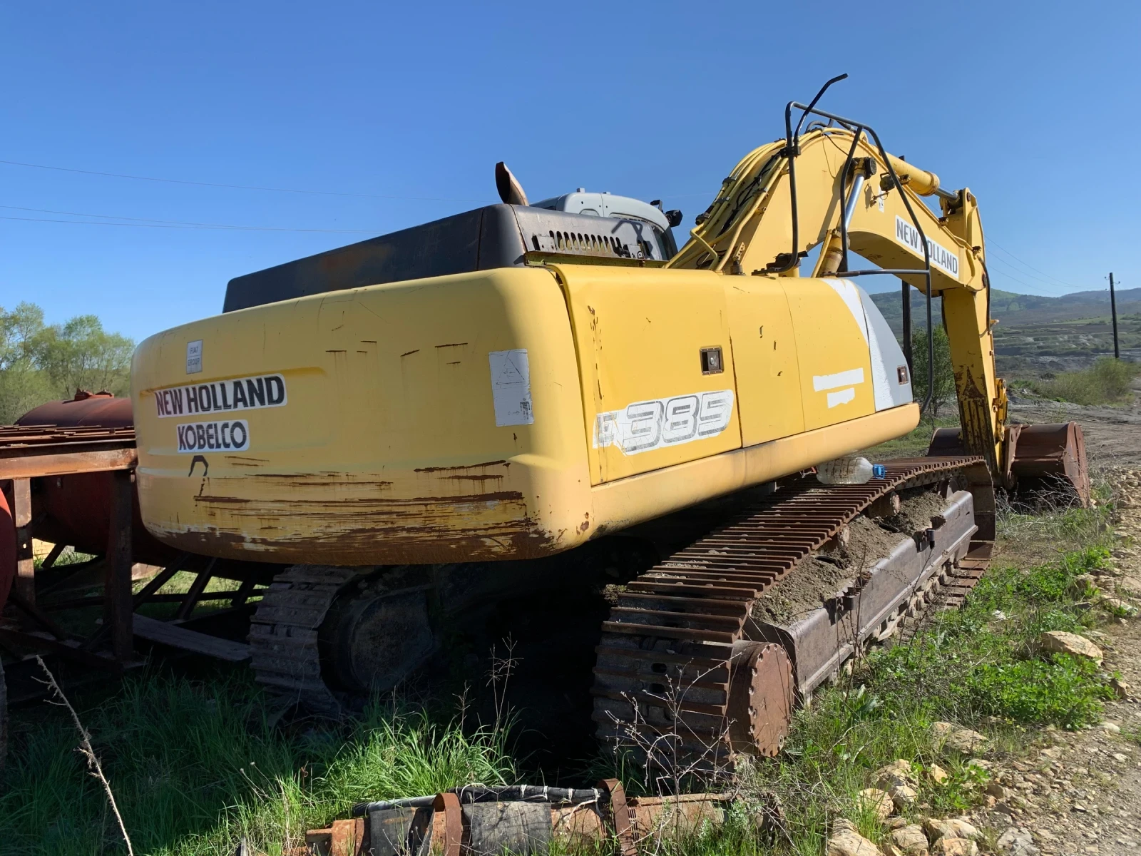 Багер New Holland Kobelco 385, снимка 5 - Индустриална техника - 55436488