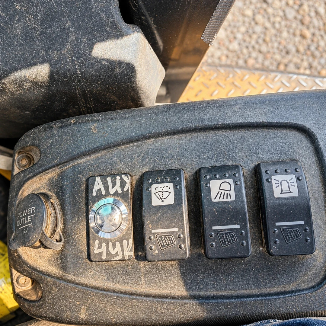 Багер JCB Мини багер JCB 8030ZTS, снимка 13 - Индустриална техника - 55909498
