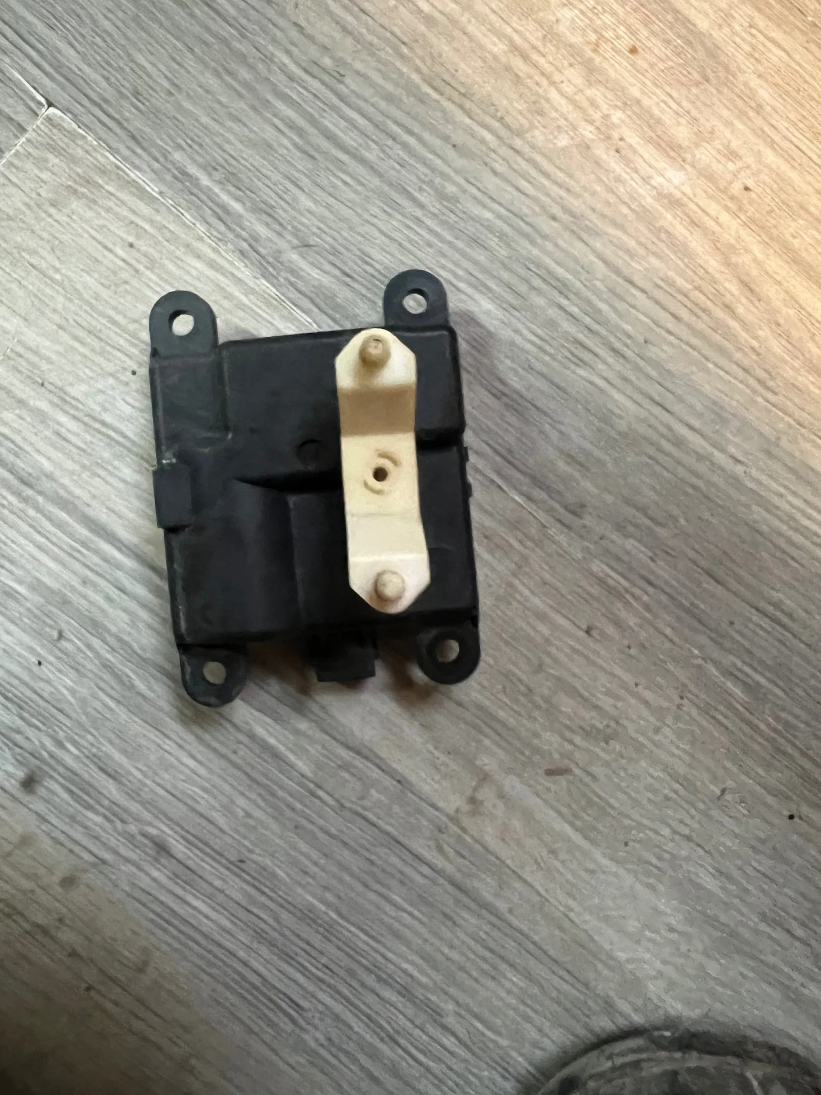 3C270 30840     Nissan  3C27030840 | Mobile.bg   1