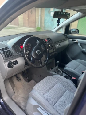 VW Touran 2.0 TdI AZV, снимка 9