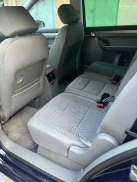 VW Touran 2.0 TdI AZV, снимка 10
