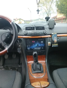 Mercedes-Benz E 280, снимка 8